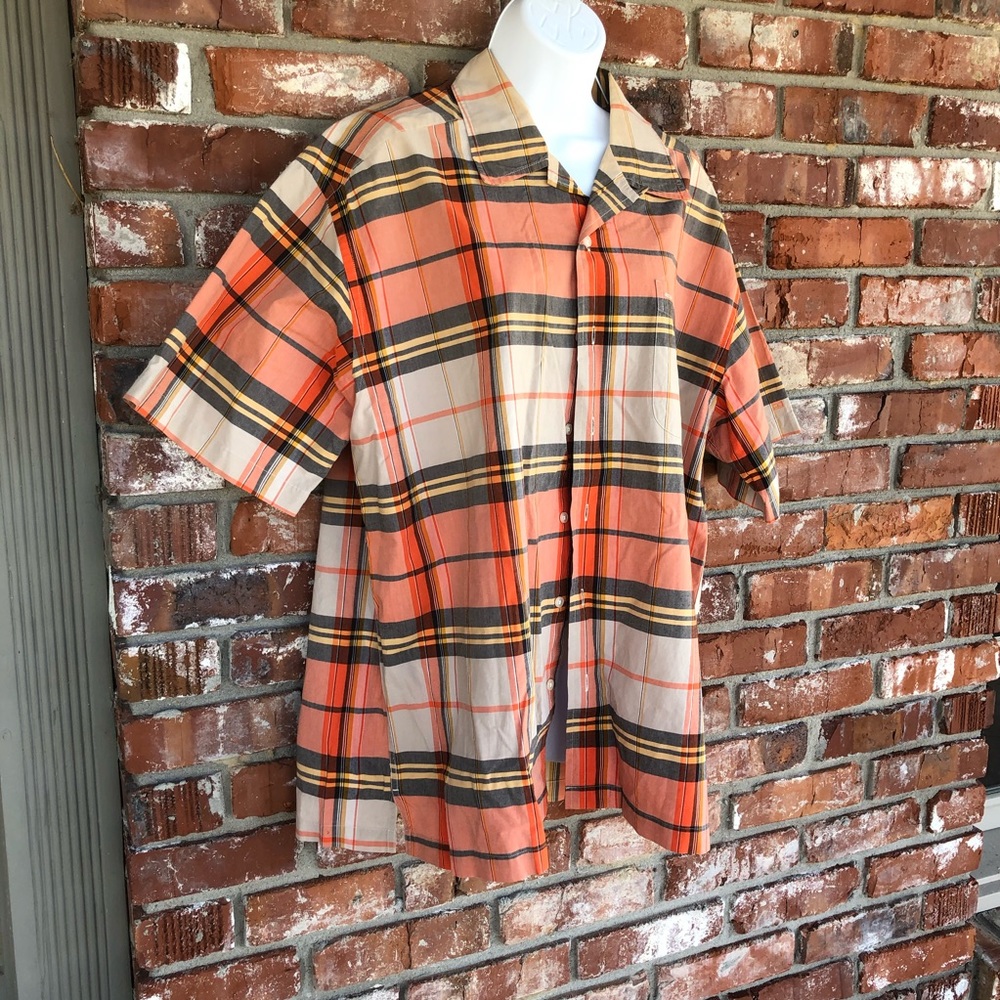 Tommy Hilfiger orange plaid button down size L